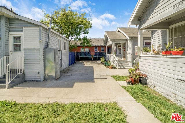 515 E 21st Street, Los Angeles, CA 90011