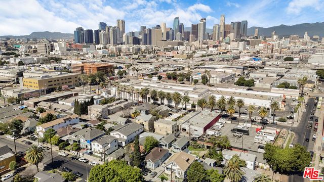 515 E 21st Street, Los Angeles, CA 90011