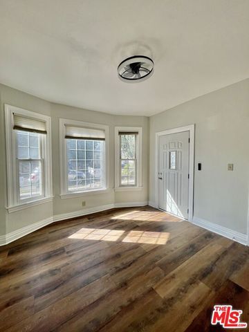 515 E 21st Street, Los Angeles, CA 90011