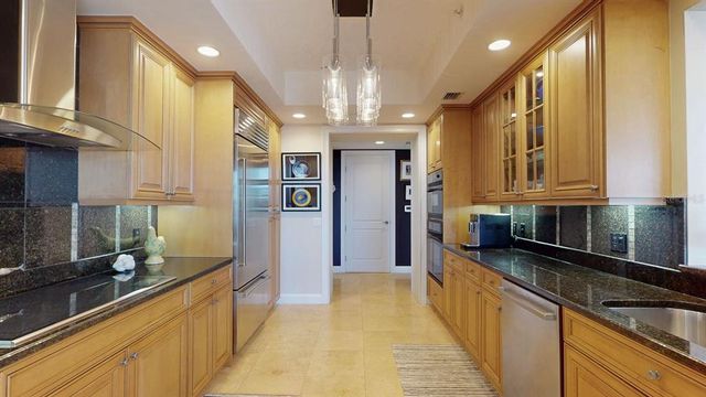 300 BEACH DRIVE NE 1104, St Petersburg, FL 33701