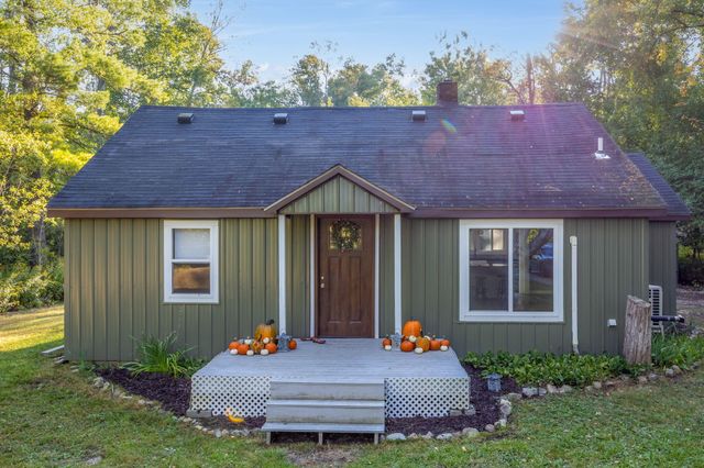 22820 Northland Drive, Paris, MI 49338