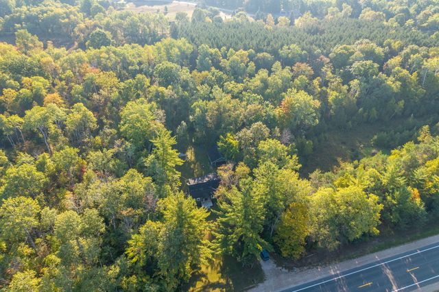 22820 Northland Drive, Paris, MI 49338