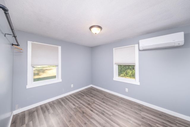 22820 Northland Drive, Paris, MI 49338