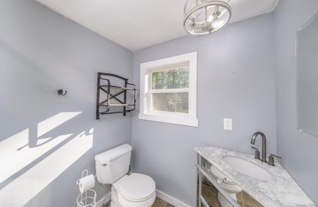 22820 Northland Drive, Paris, MI 49338