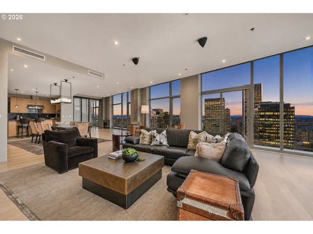 1221 Sw 10TH Ave 1803, Portland, OR 97205