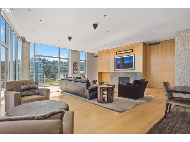 1221 Sw 10TH Ave 1803, Portland, OR 97205