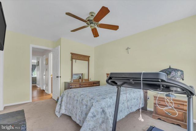 483 CEDAR HOLLOW DR, Yardley, PA 19067