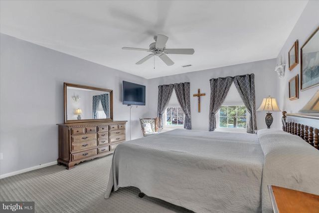 483 CEDAR HOLLOW DR, Yardley, PA 19067