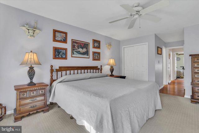 483 CEDAR HOLLOW DR, Yardley, PA 19067