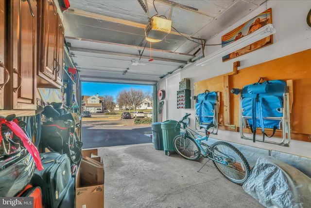 483 CEDAR HOLLOW DR, Yardley, PA 19067