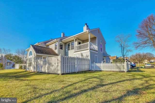 483 CEDAR HOLLOW DR, Yardley, PA 19067