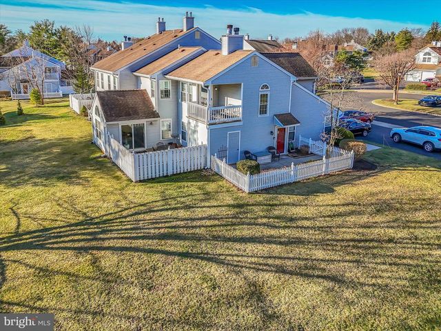 483 CEDAR HOLLOW DR, Yardley, PA 19067