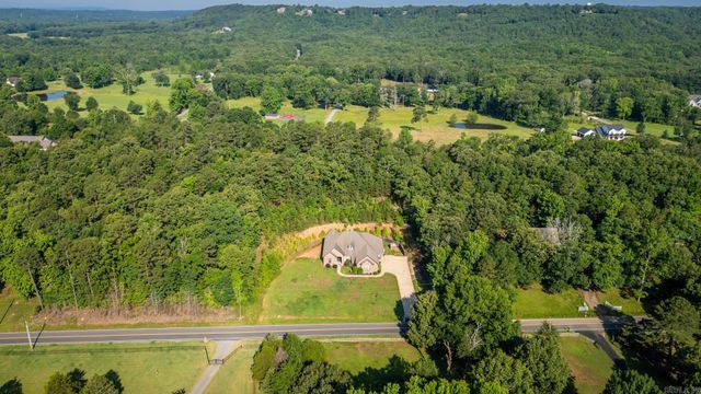 157 Hidden Valley Drive, Conway, AR 72032
