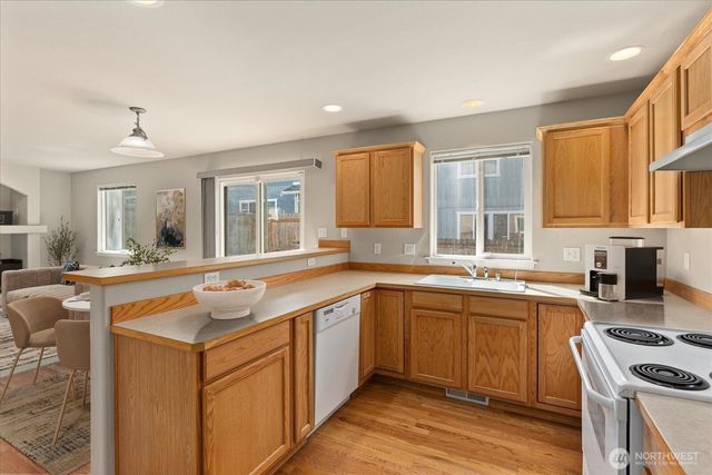1218 125th Place SW, Everett, WA 98204