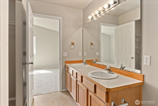 1218 125th Place SW, Everett, WA 98204