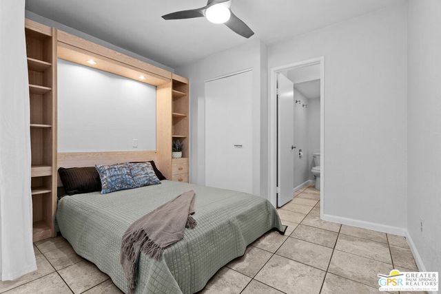 5300 E Waverly Drive H11, Palm Springs, CA 92264