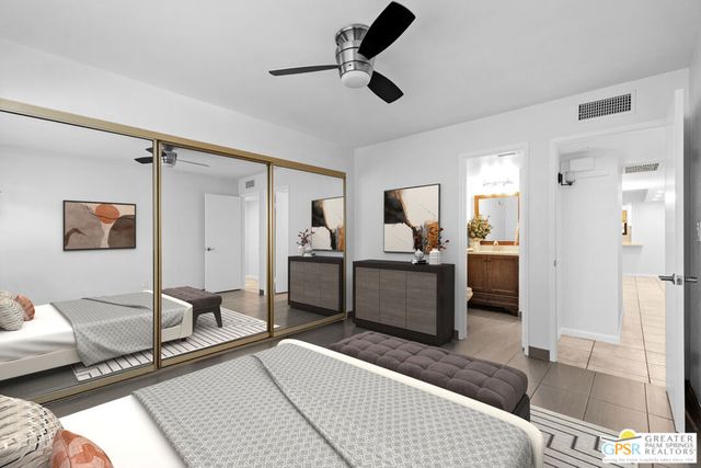 5300 E Waverly Drive H11, Palm Springs, CA 92264