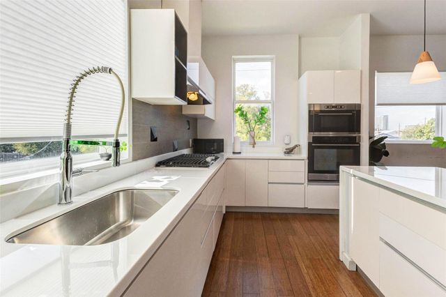 4115 Chartres Street, Houston, TX 77004