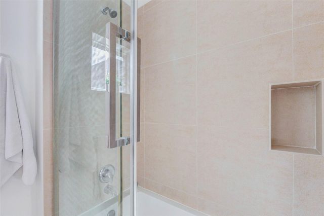 4115 Chartres Street, Houston, TX 77004