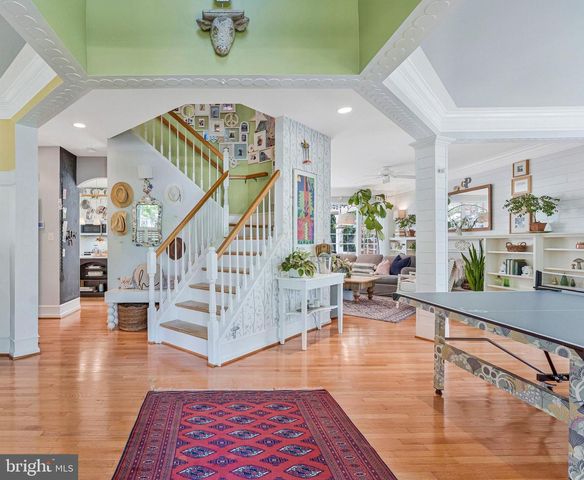 25496 HEATHFIELD CIR, Chantilly, VA 20152