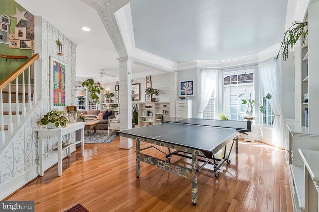 25496 HEATHFIELD CIR, Chantilly, VA 20152
