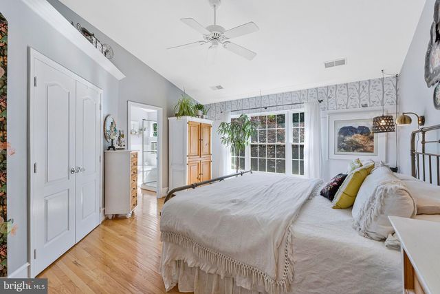 25496 HEATHFIELD CIR, Chantilly, VA 20152