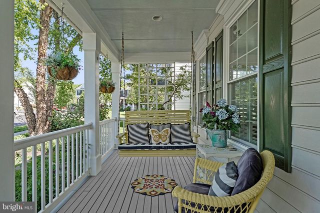 25496 HEATHFIELD CIR, Chantilly, VA 20152