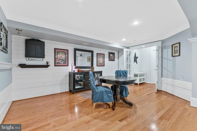 25496 HEATHFIELD CIR, Chantilly, VA 20152