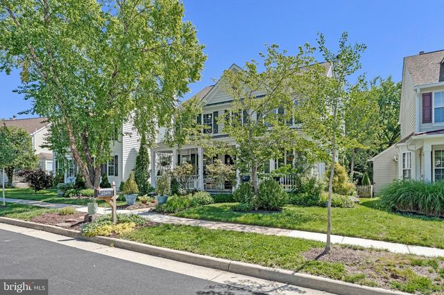 25496 HEATHFIELD CIR, Chantilly, VA 20152