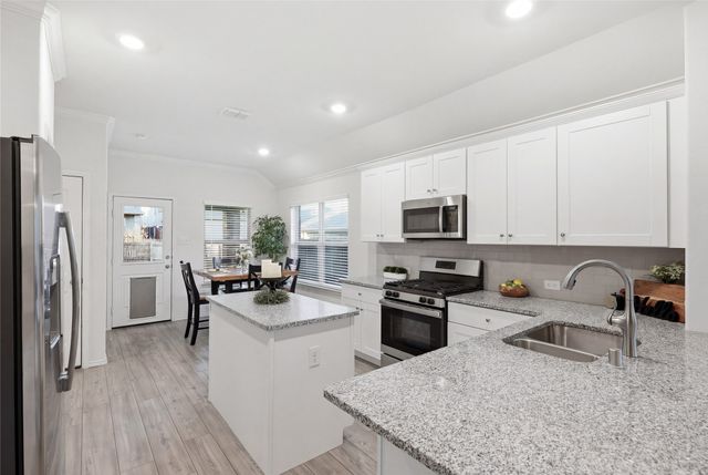 5853 Japonica Street, Fort Worth, TX 76123