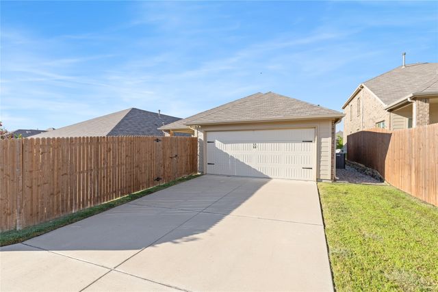 5853 Japonica Street, Fort Worth, TX 76123