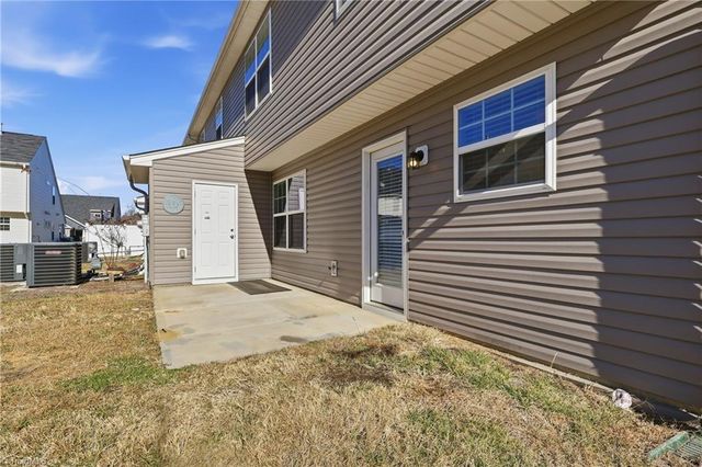 3910 Copperfield Court, High Point, NC 27265