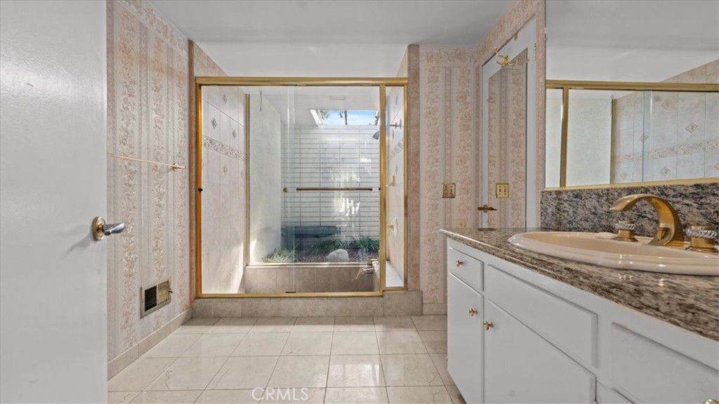 Image 22 of property listing at 2503 San Andres, Claremont, CA 91711