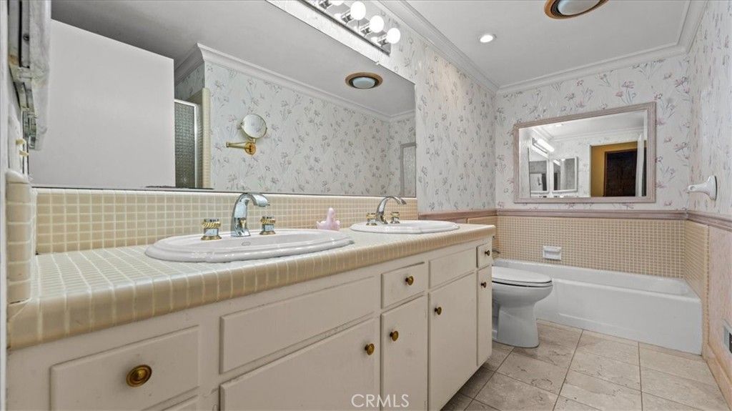 Image 35 of property listing at 2503 San Andres, Claremont, CA 91711