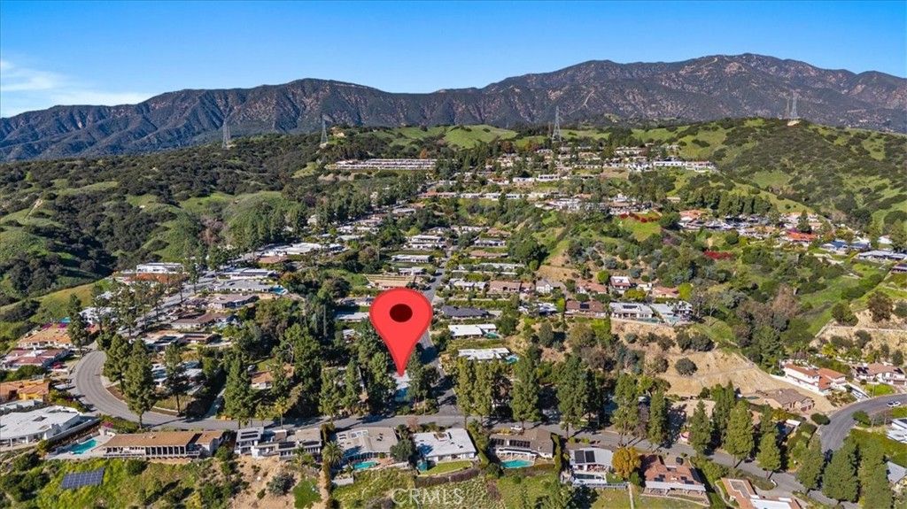 Image 53 of property listing at 2503 San Andres, Claremont, CA 91711