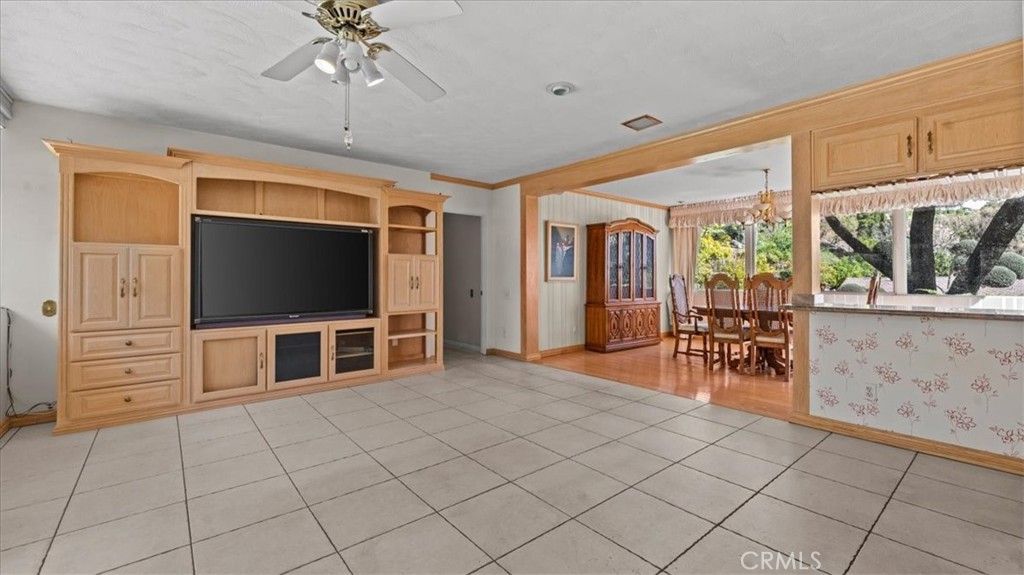 Image 6 of property listing at 2503 San Andres, Claremont, CA 91711