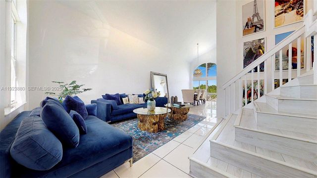 14633 SW 132nd Avenue, Miami, FL 33186
