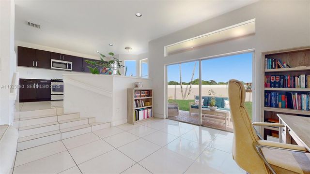 14633 SW 132nd Avenue, Miami, FL 33186