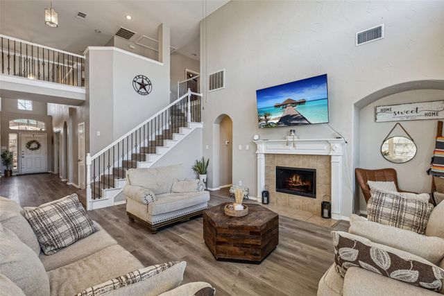 116 Lakehill Court, Hickory Creek, TX 75065