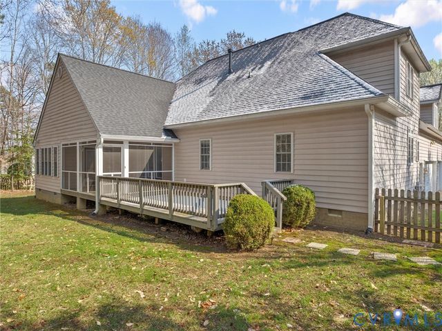 3306 Kings Farm Dr, Midlothian, VA 23113