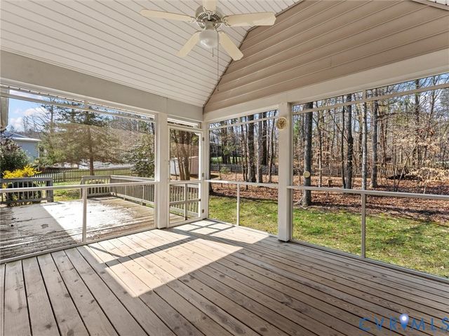 3306 Kings Farm Dr, Midlothian, VA 23113