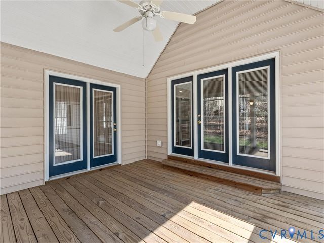 3306 Kings Farm Dr, Midlothian, VA 23113