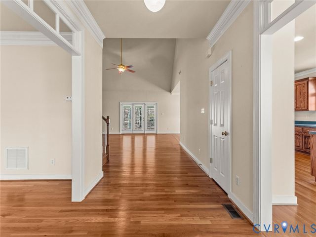 3306 Kings Farm Dr, Midlothian, VA 23113