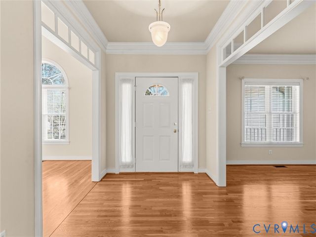 3306 Kings Farm Dr, Midlothian, VA 23113