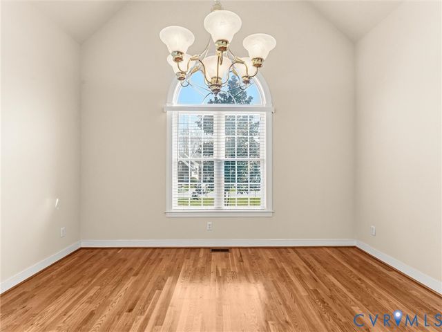 3306 Kings Farm Dr, Midlothian, VA 23113