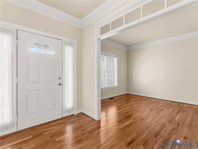 3306 Kings Farm Dr, Midlothian, VA 23113