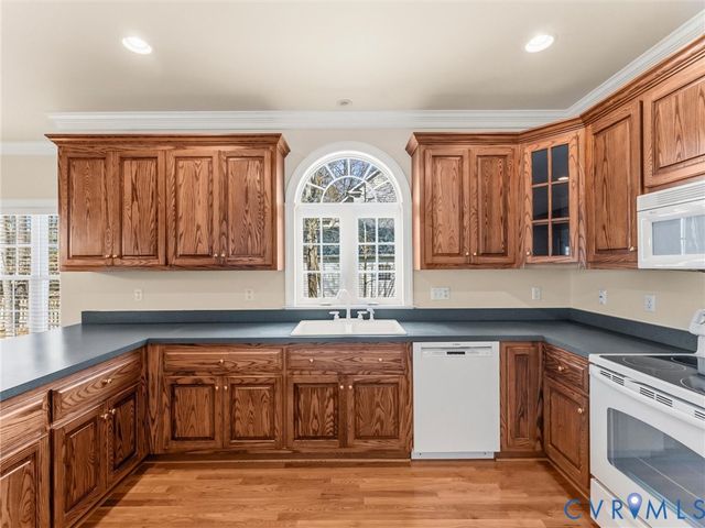 3306 Kings Farm Dr, Midlothian, VA 23113