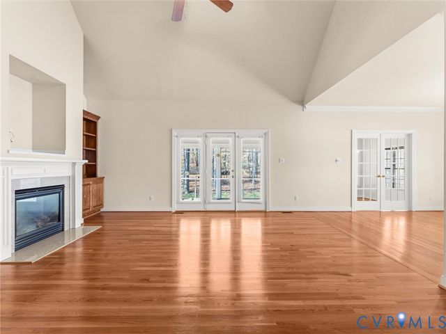 3306 Kings Farm Dr, Midlothian, VA 23113