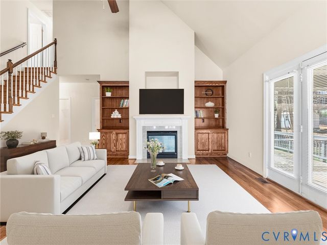 3306 Kings Farm Dr, Midlothian, VA 23113