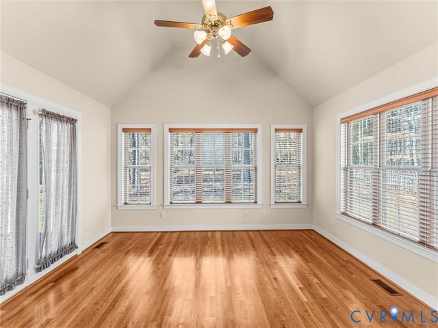 3306 Kings Farm Dr, Midlothian, VA 23113